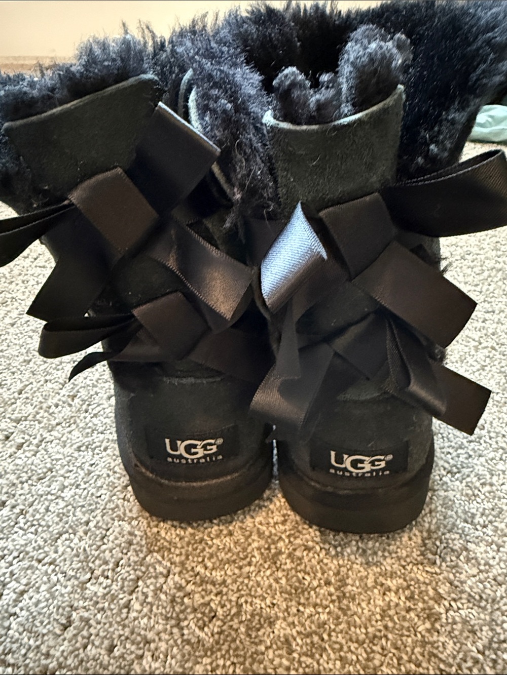 Uggs - Picture 2 of 7